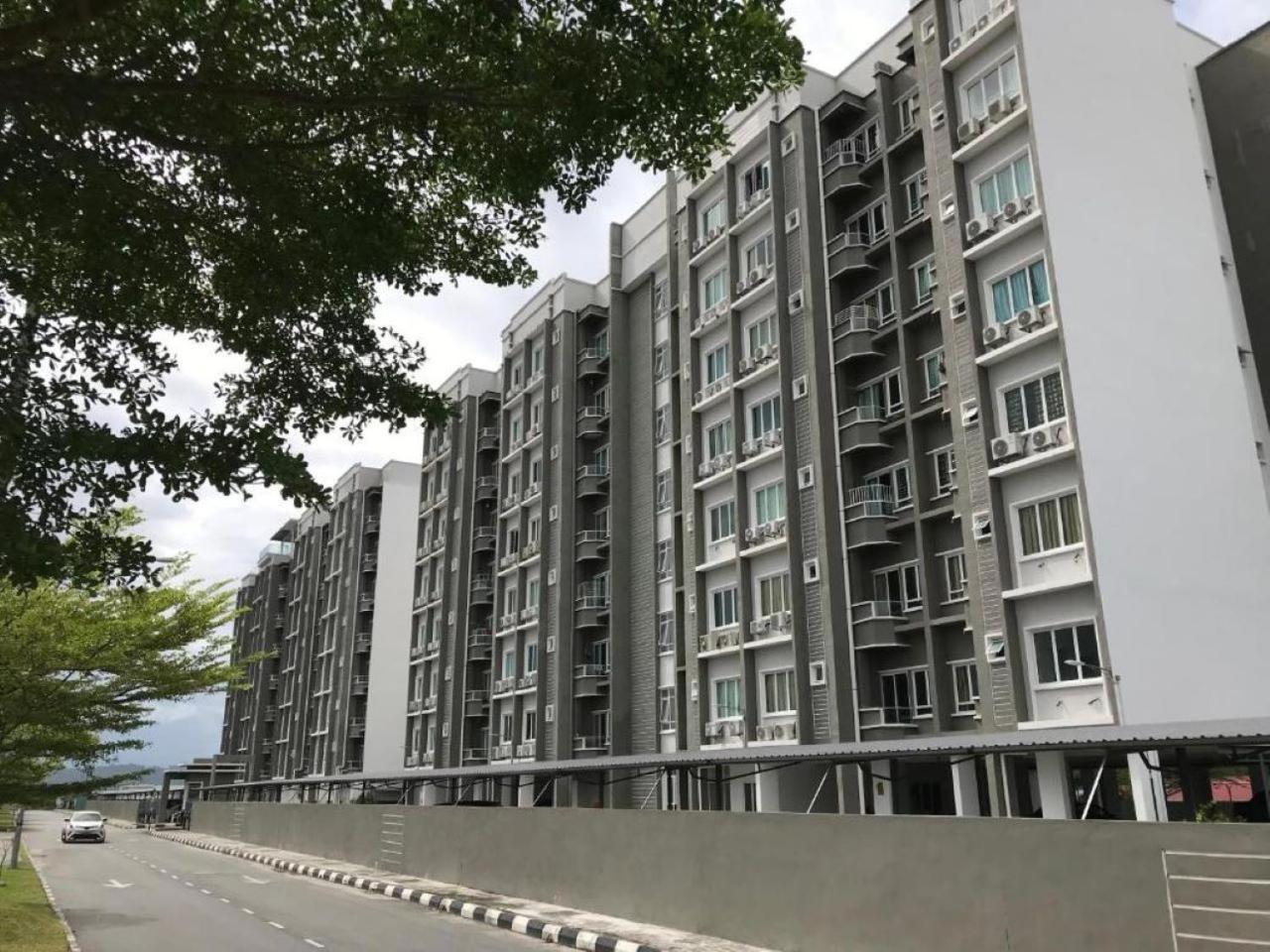 Maya Seaview Families Suite Apartment + Sky Pool Kuah Bagian luar foto