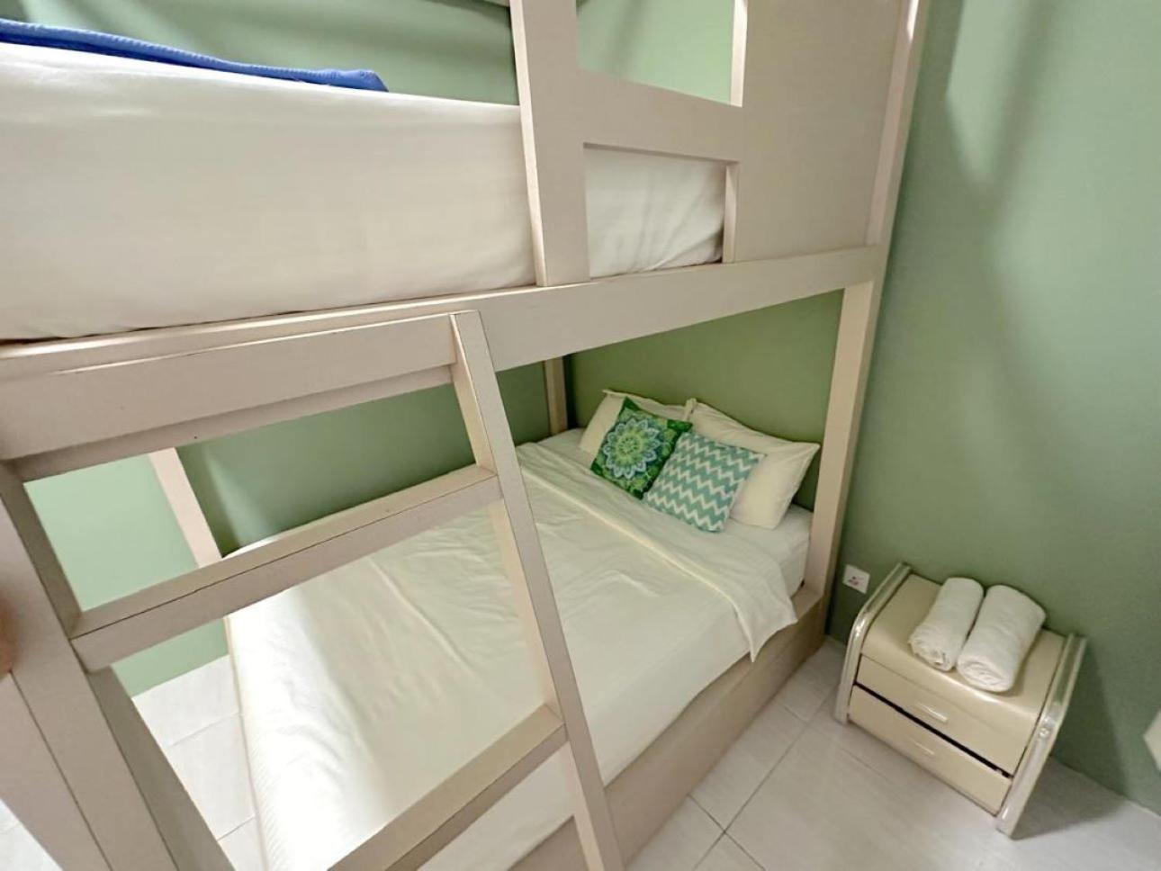 Maya Seaview Families Suite Apartment + Sky Pool Kuah Bagian luar foto